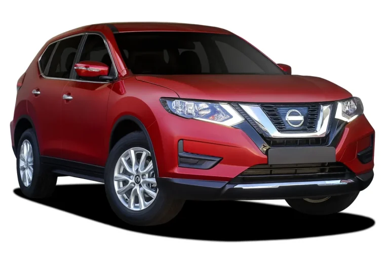 Red Nissan X-Trail front three-quarter view