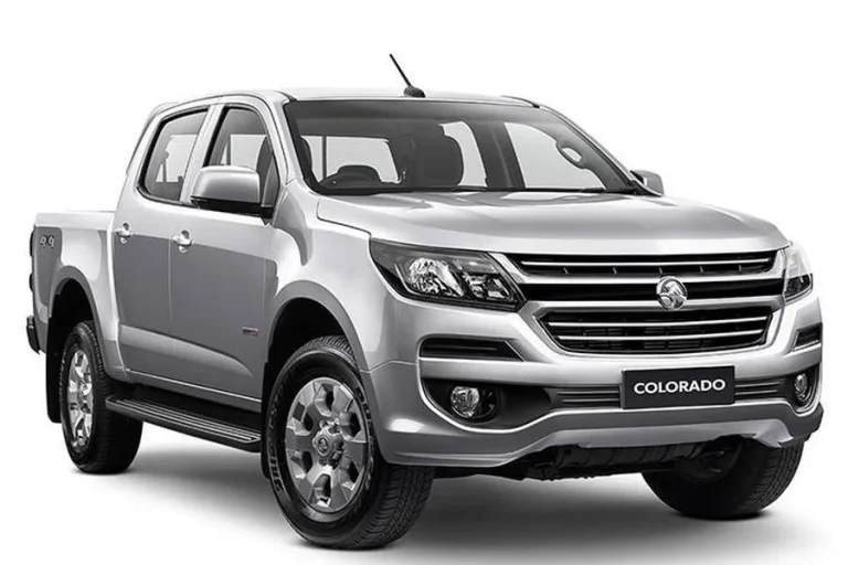 Silver Holden Colorado 4x4 dual-cab ute